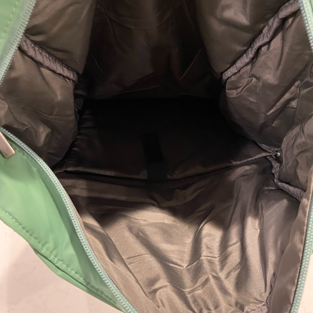 Green Puffer Backpack - image 4